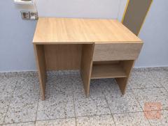 ميز دراسي خشب MDF عرض 100 سم للبيع في بغداد