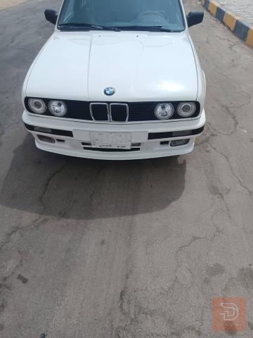 BMW 320 موديل 89 للبيع في ذي قار