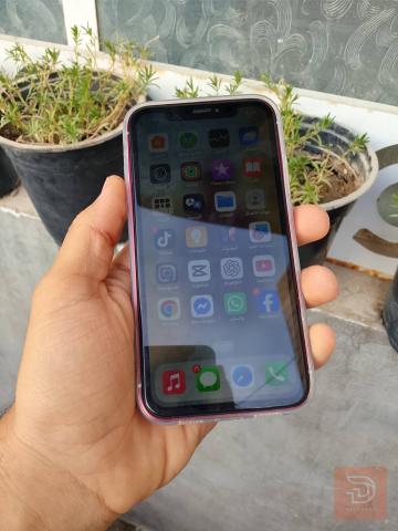 ابل ايفون XR ذاكرة 64 جيجا مستعمل للبيع في النجف الأشرف