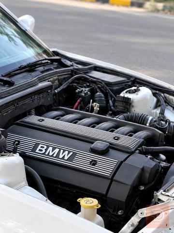 BMW 525i موديل 1995 للبيع في كربلاء المقدسة