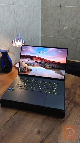 ASUS ROG Zephyrus G16 (2024) للبيع في بغداد
