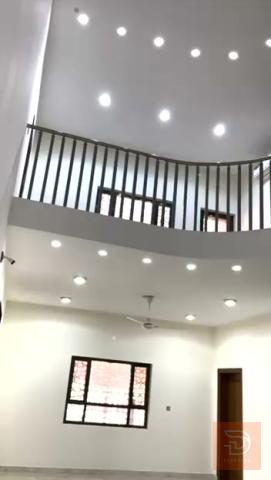 مجمع طبي أو شركات في البصرة جديد للايجار
