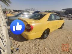 تويوتا كامري 2006 مصفره للبيع في كربلاء المقدسة