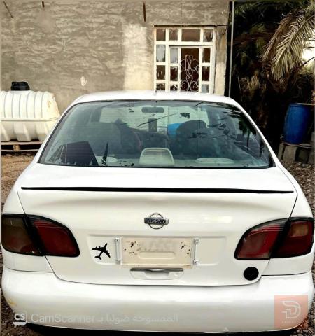 النيسان نيسان سني 2001 للبيع في بغداد