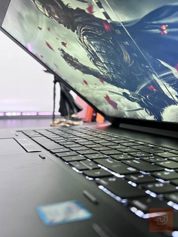 لابتوب احترافي للمهندسين والمبرمجين مستعمل للبيع في نينوى