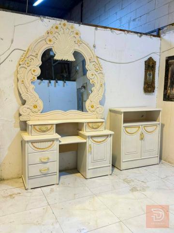 غرفة عراقية بتصميم تركي مستعمل للبيع في بغداد