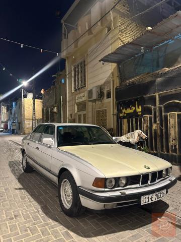 سيارة موديل 1992 بمحرك 3500 للبيع في بغداد