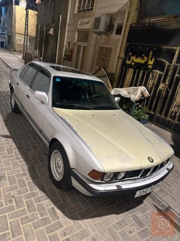 سيارة موديل 1992 بمحرك 3500 للبيع في بغداد