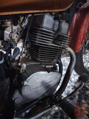 كوم حديد مكينة 250cc مستعمل للبيع في بغداد