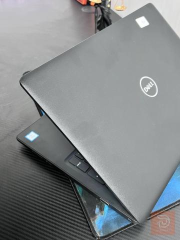 لابتوب Core i7 8550U مستعمل للبيع في نينوى
