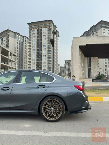 BMW G20 330i 2021 للبيع في بغداد