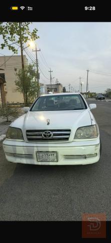 تويوتا كراون جنون 2002 للبيع في البصرة