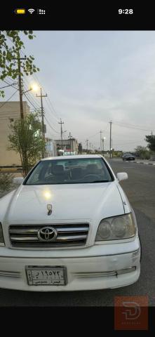 تويوتا كراون جنون 2002 للبيع في البصرة