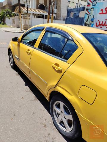 سيارة بسعر ٥ مليون ونص للبيع في بغداد
