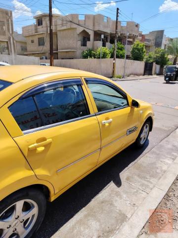 سيارة بسعر ٥ مليون ونص للبيع في بغداد