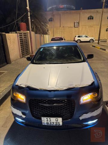 كرايسلر 300C موديل 2022 للبيع في بغداد