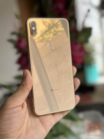 ابل ايفون XS Max ذاكرة 256 مستعمل للبيع في بغداد