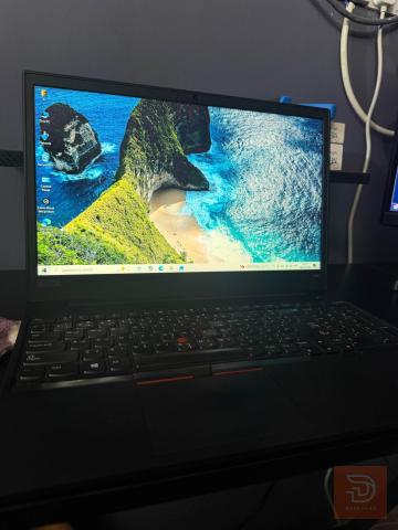لابتوب Core i7 جيل ثامن مواصفات قوية مستعمل للبيع في بغداد
