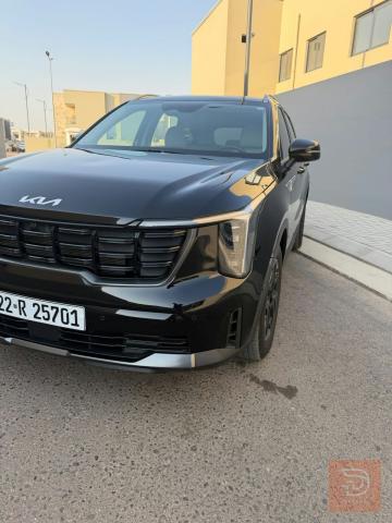 كيا سورنتو ٢٠٢٤ صبغ چاملغ امامي للبيع في بغداد