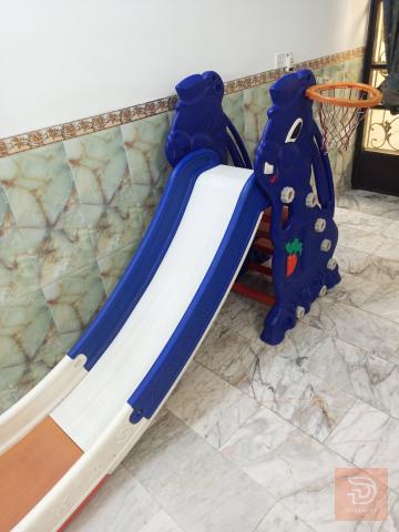 مزليكة اطفال حجم كبير مستعمل للبيع في بغداد