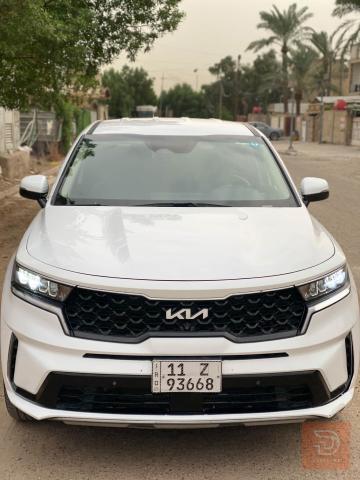 كيا سورنتو 2023 نص فول للبيع في بغداد