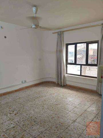شقة قرب وكالة السلطان للايجار في الأنبار