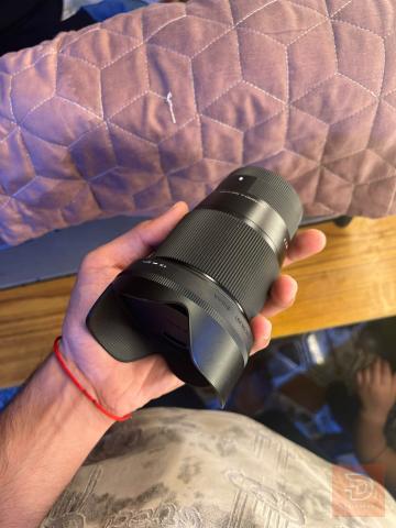 عدسة كاميرا 016mm F 1.4 مستعمل للبيع في كربلاء المقدسة