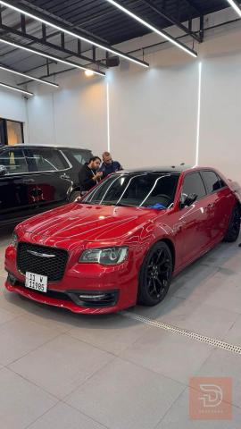 كرايسلر 2016 V8 للبيع في بغداد
