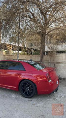 كرايسلر 2016 V8 للبيع في بغداد