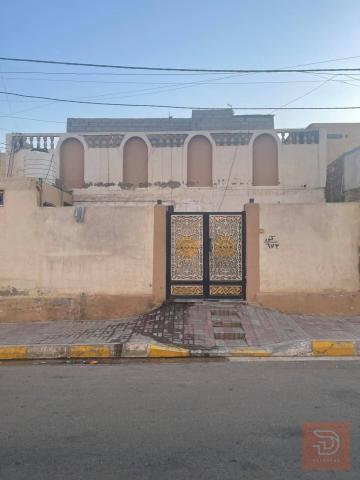 بيت طابقين في التأميم للبيع في الأنبار