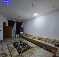 دار مساحة 200 متر للبيع في الديوانية