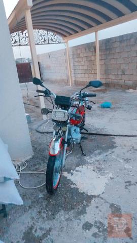 دراجة نارية نظيفة مستعمل للبيع في ديالى