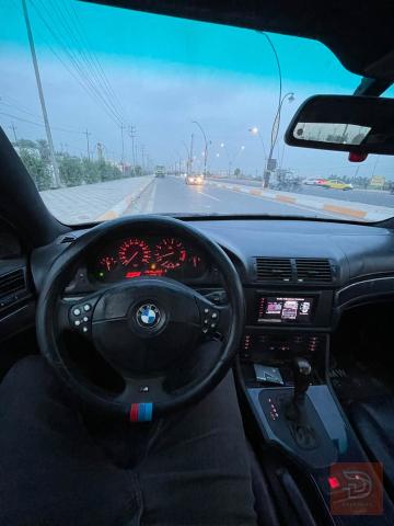 Bmw E39 528ia اسود للبيع في ديالى