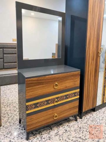 غرفة نوم 5 قطع نظافة فول مستعمل للبيع في النجف الأشرف
