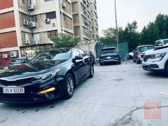 كيا اوبتما 2020 لون اسود للبيع في بغداد