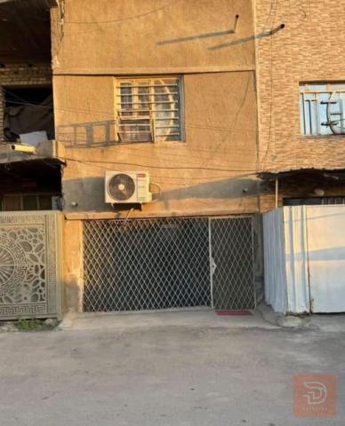 دار في الاعظمية شارع عريض 70 متر للبيع في بغداد