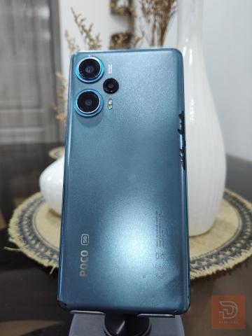 Poco F5 ذاكرة 256 غيغا مستعمل للبيع في نينوى