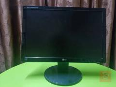 شاشة LG Flatron W1942SE مستعمل للبيع في نينوى