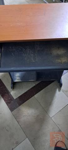 ميز حاسبة للبيع في بغداد
