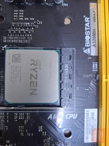 بورد ومعالج ومبرد رايزن AMD Ryzen 5 2400G جديد للبيع في بغداد