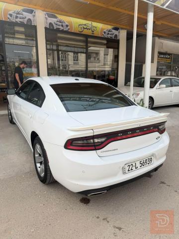 دوج جارجر SXT 2019 نظيفة للبيع في المثنى