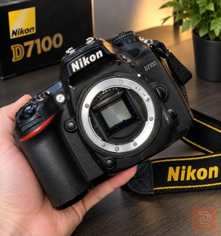Nikon D7100 للبيع في النجف الأشرف