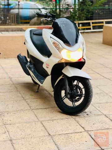 دراجة PCX الجيل الأول 150 للبيع في بغداد