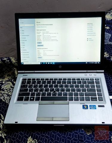 لابتوب HP كوراي فايف مستعمل للبيع في نينوى