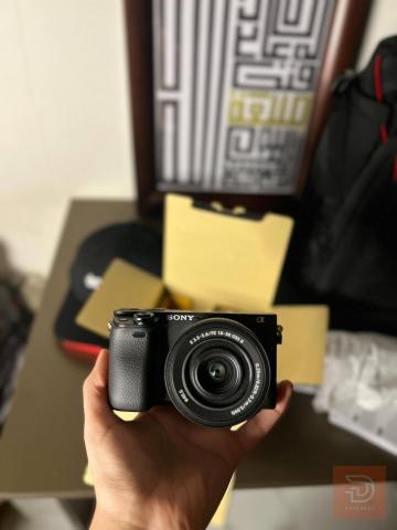 Sony a6400 مستعمل للبيع في البصرة