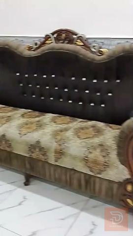 طخم قنفات 20 مقعد نظيف وقوي مستعمل للبيع في ذي قار