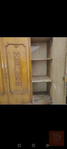 كنتور ٤ ابواب نظيف مستعمل للبيع في واسط
