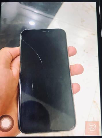 ايفون x عادي مستعمل للبيع في بغداد