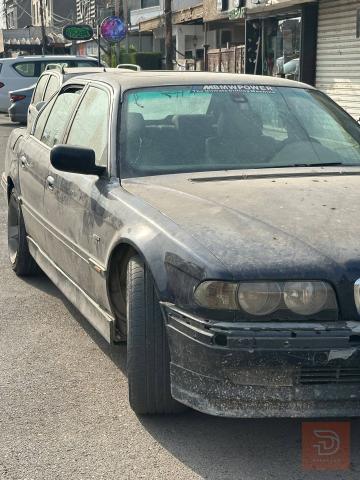 بي ام موديل 96 محدثه 2000 للبيع في بغداد
