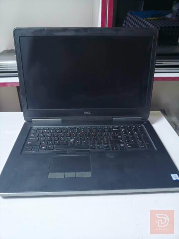 لابتوب Dell Precision 7710 شاشة 17.3 إنچ للبيع في بغداد